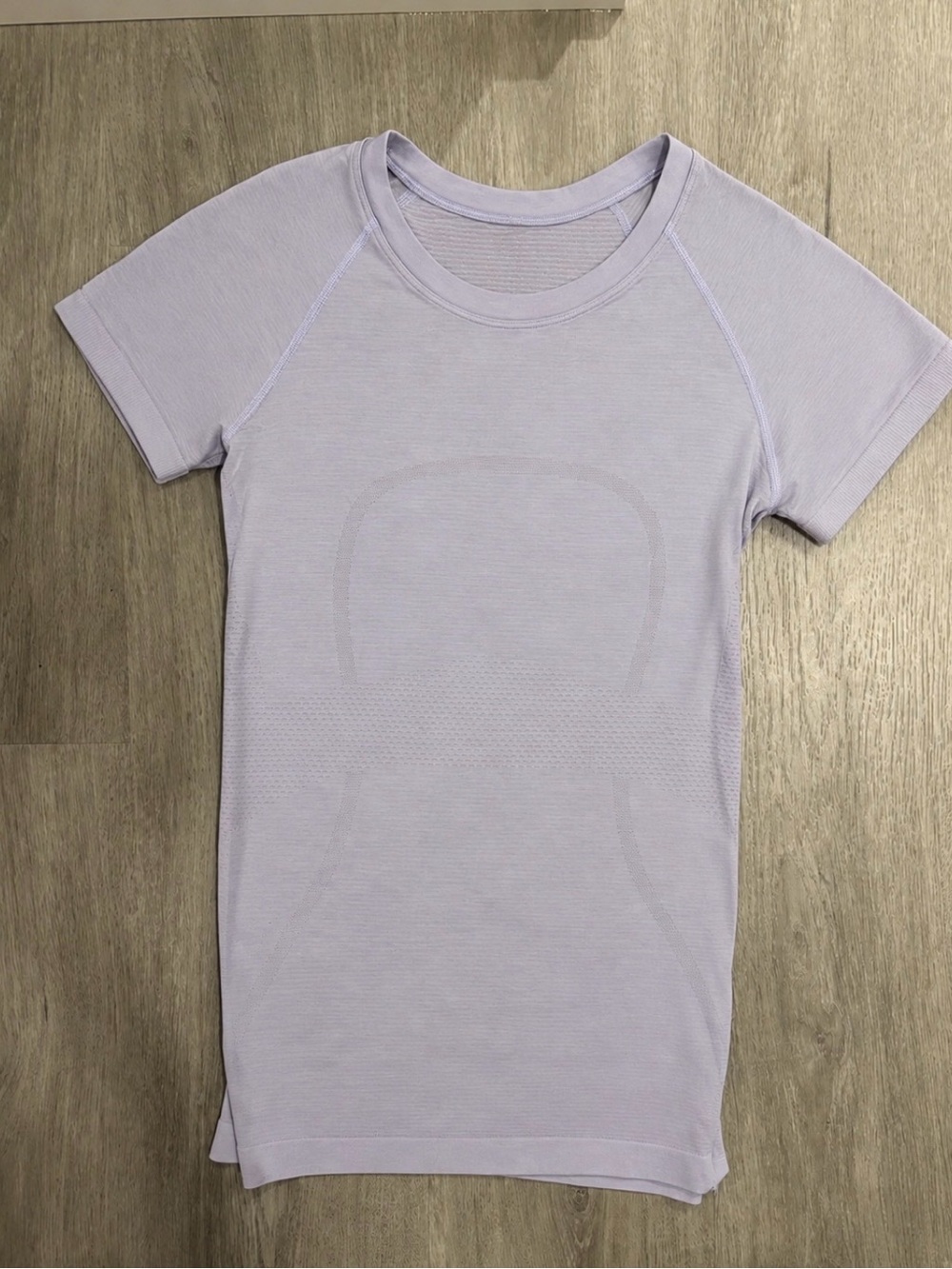 NEVER WORN STEAMED LIMITED EDITION Lululemon Lavender Swiftly Size 6